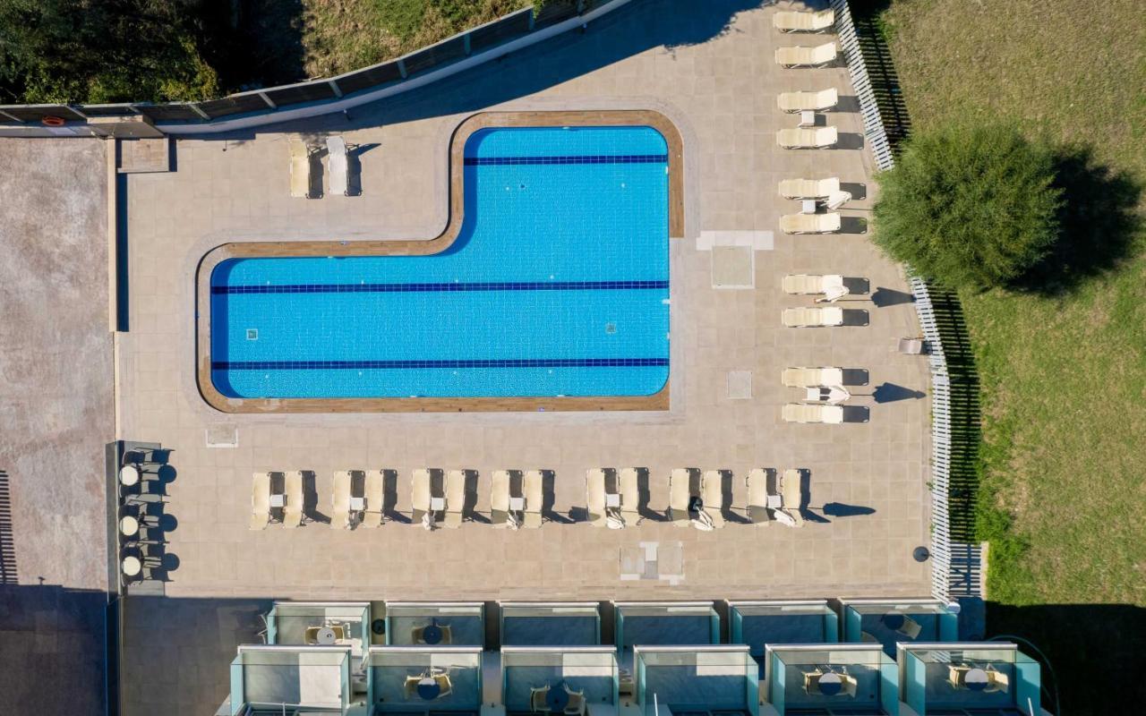 Karras Grande Resort Planos  Bagian luar foto